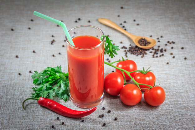 tomato juice glass with ingredients 278399 18 1