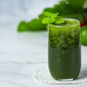 Suco Verde Tropical: Limpa o Fígado, Emagrece e Reduz Inchaço