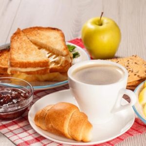Como fazer um café da manhã saudável para emagrecer?